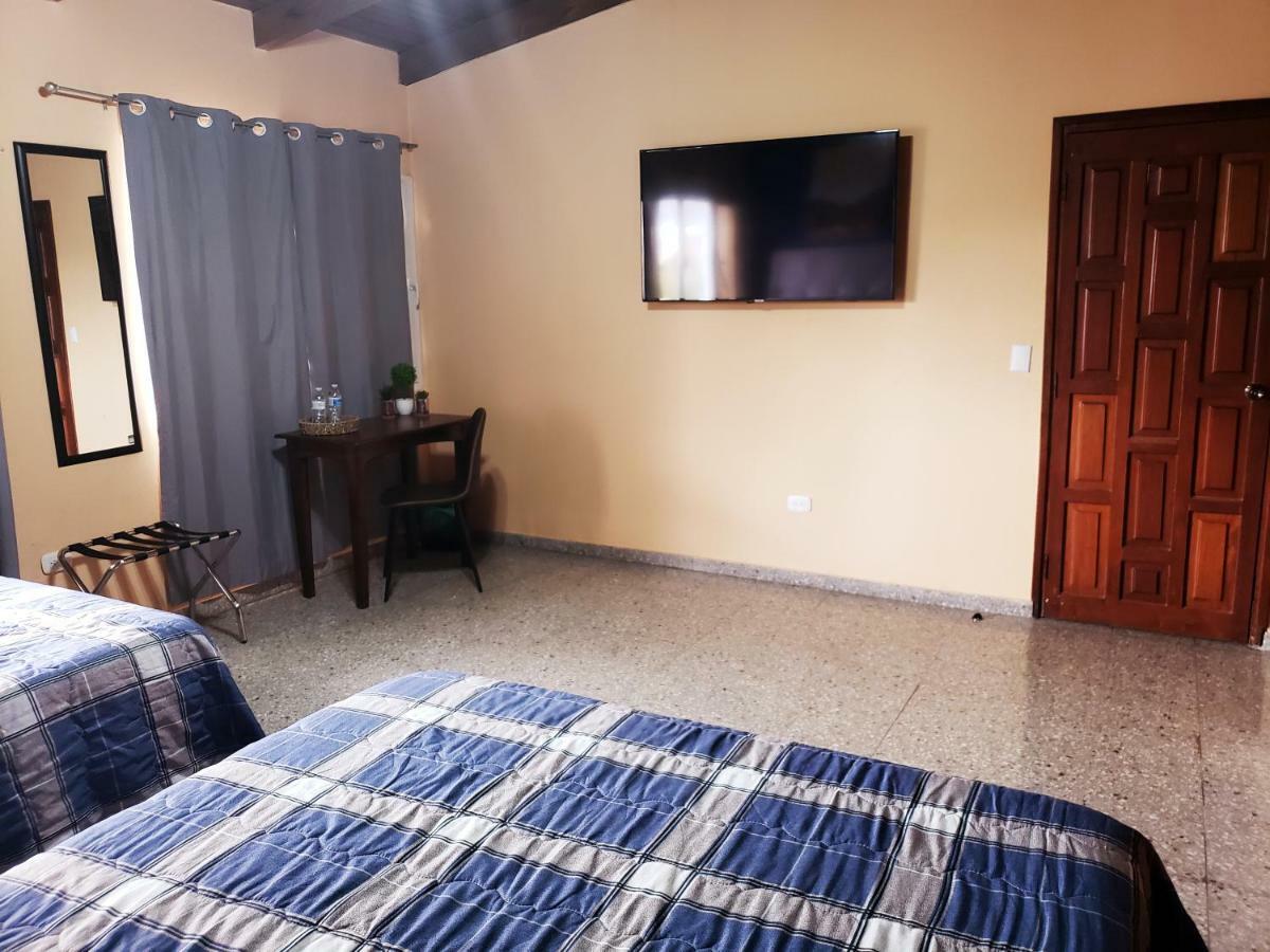 Portal Los Castanos Tegucigalpa Esterno foto
